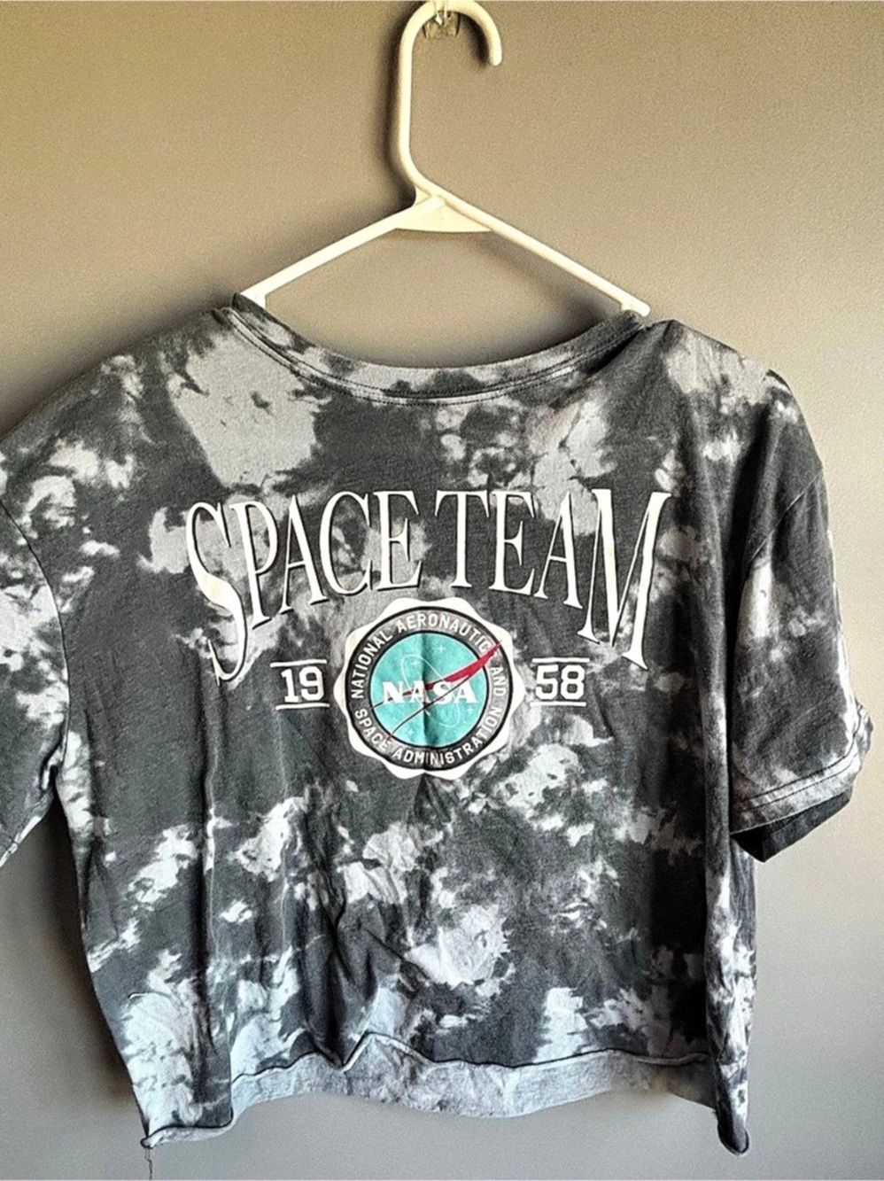 Fifth Sun NASA Space Team Tie-Dye Crop T-Shirt Gray & White Large